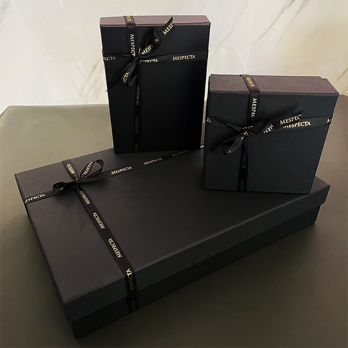 Cover in vera pelle di Coccodrillo iPhone MagSafe 17/16/15/14/13 Blu Zaffiro