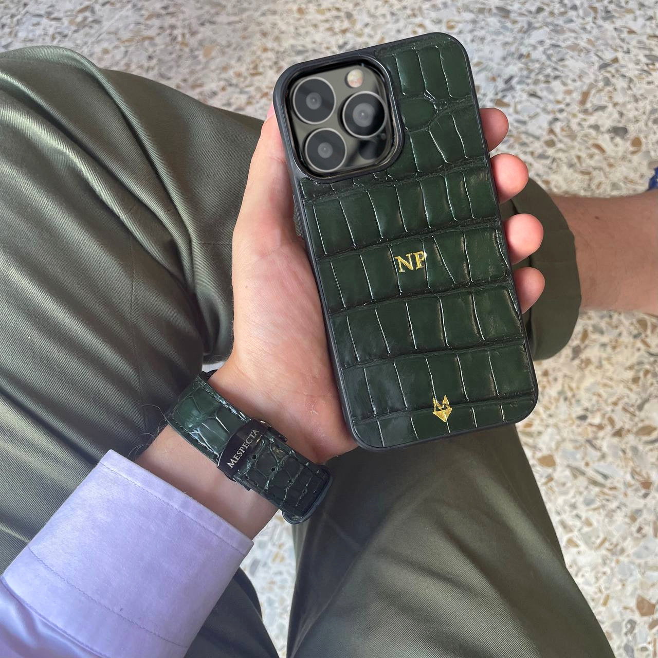 Cover in vera pelle di Coccodrillo iPhone MagSafe 17/16/15/14/13/12 Verde Bosco