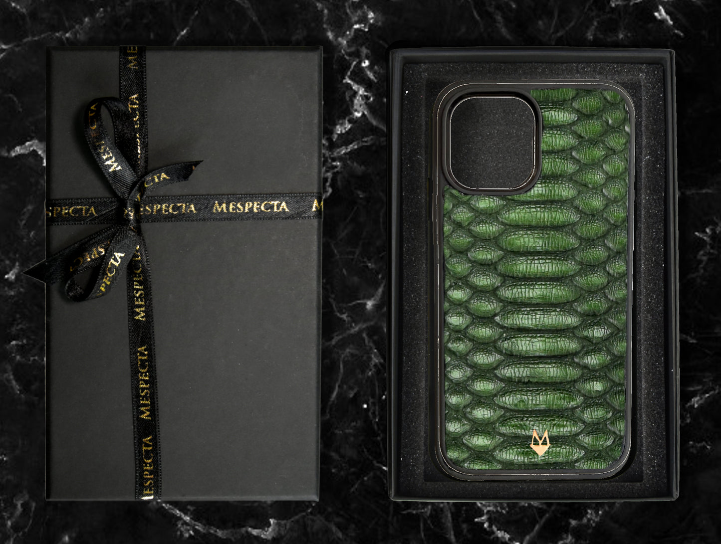 iPhone case 17 - 16 - 15 - 14 -13 - 12 genuine Python skin