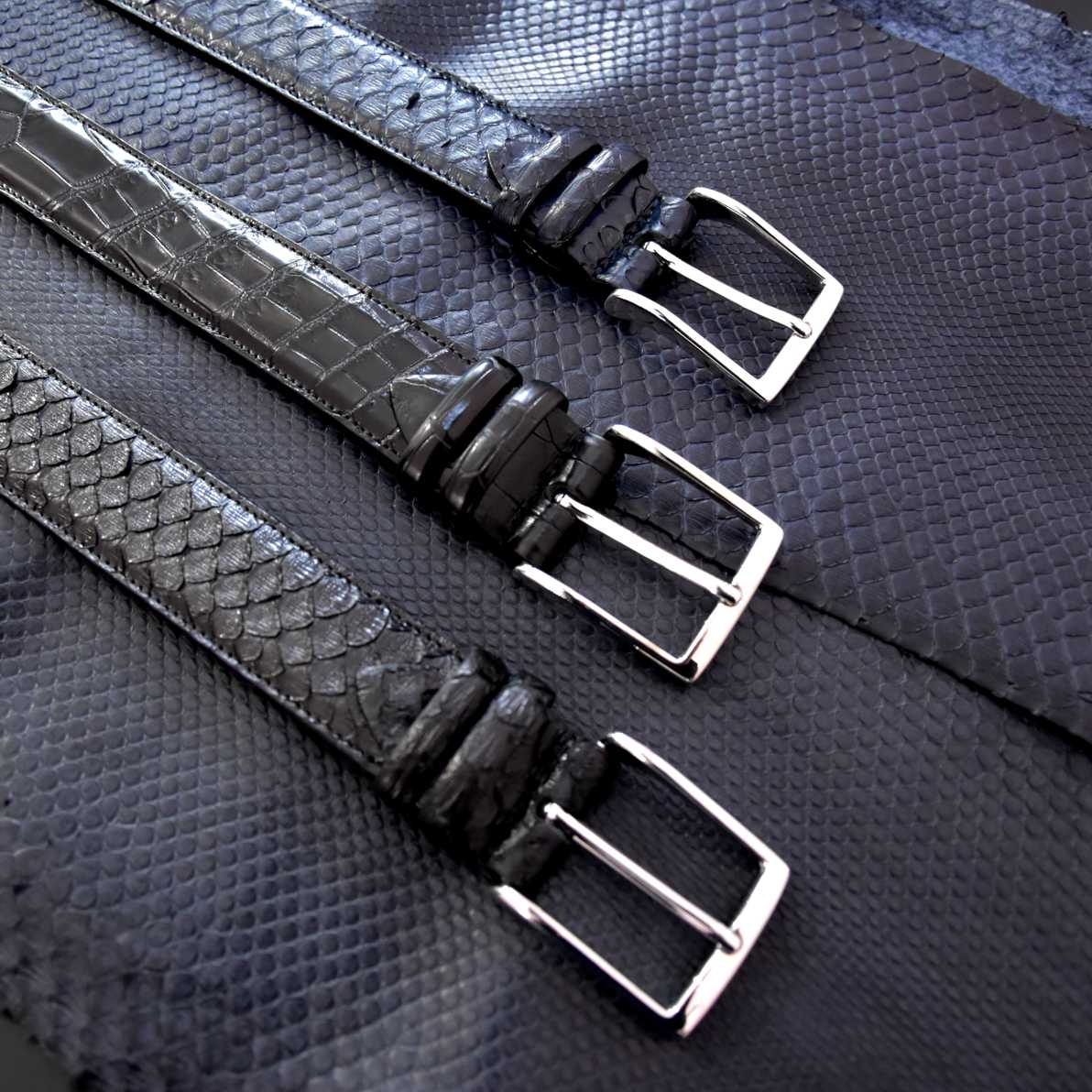 Cintura Uomo in pelle di Coccodrillo Nero Personalizzabile - MESPECTA Italia