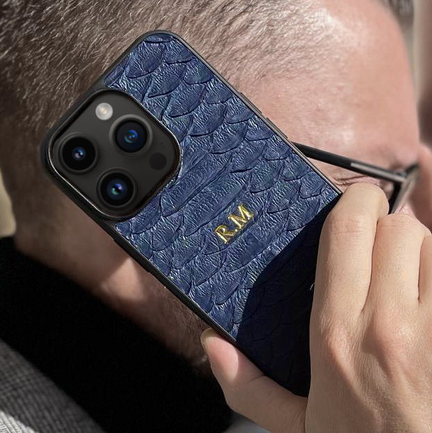 Cover in vera pelle di Pitone Personalizzabile iPhone MagSafe Blu Scuro