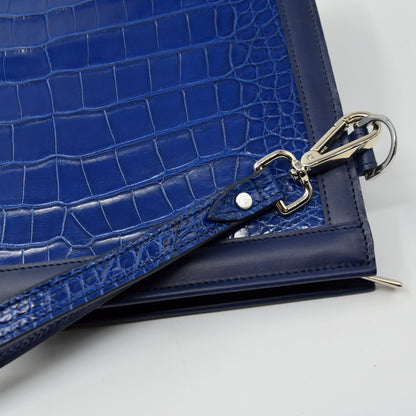 Pochette clutch borsello Uomo in vera pelle di Coccodrillo Personalizzabile con iniziali - Blu zaffiro