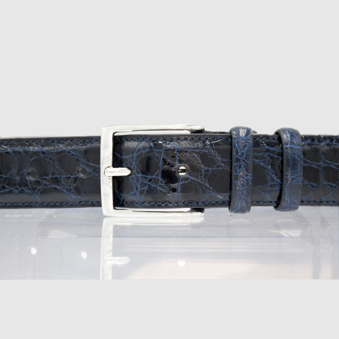 Cintura Uomo in vera pelle di Coccodrillo Blu Scuro Personalizzabile