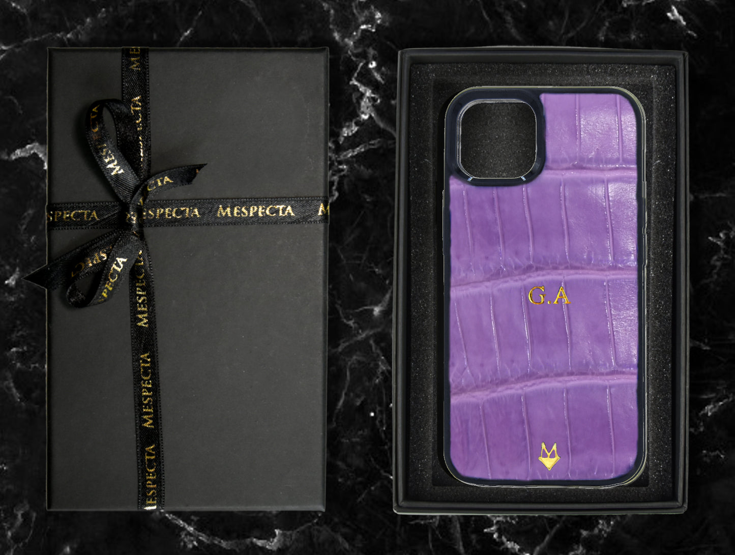 Customizable Cover iPhone 14/13/12/11/XR in genuine Lilac Crocodile leather 